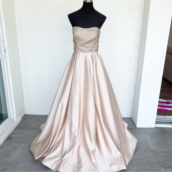 Sherri Hill Evening Gown Champagne Gold Beaded Strapless Ballgown Womens Size 6